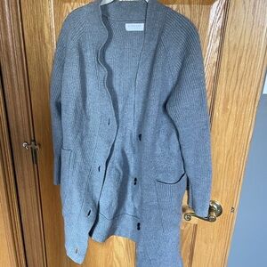Thick everlane cardigan